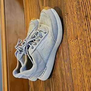 Tom's Gray Sneakers